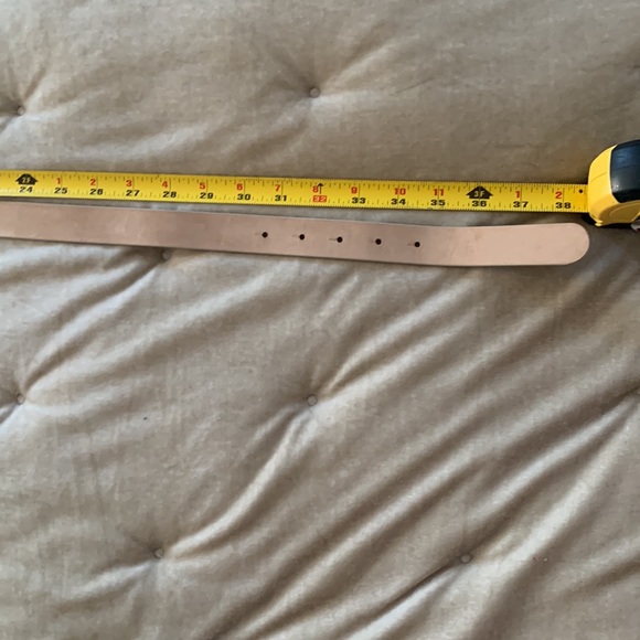 MaxMara Monogram Buckle Leather Belt - Picture 11 of 12